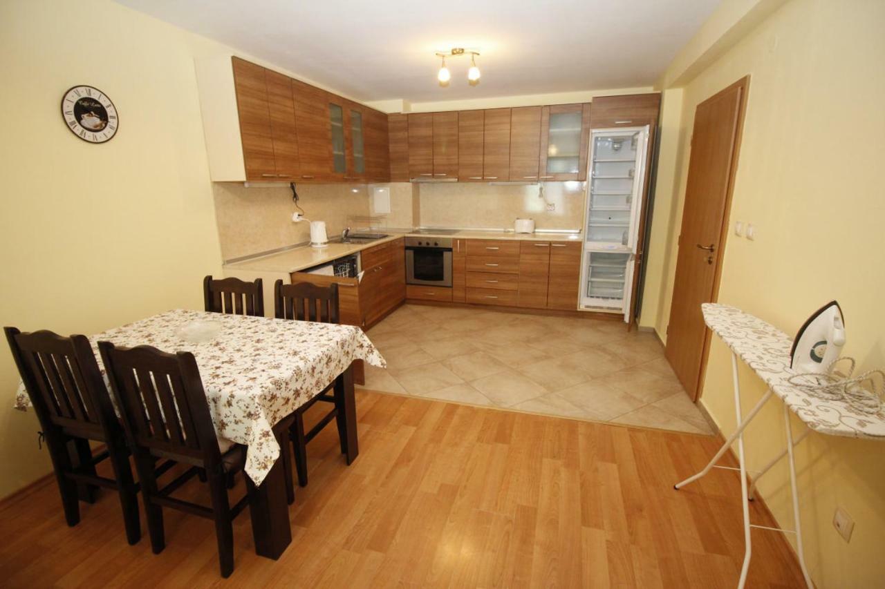 Apartment Rosi Pomorie Kültér fotó