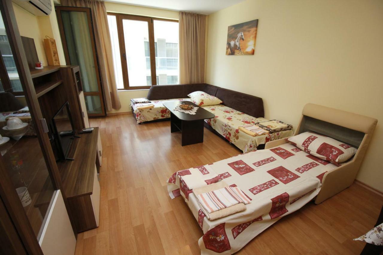 Apartment Rosi Pomorie Kültér fotó